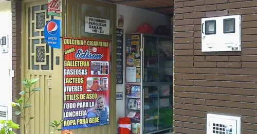 DULCERIA Y CIGARRERIA DONDE EDISON BOGOTÁ DULCERIA Y CIGARRERIA DONDE EDISON BOGOTÁ
